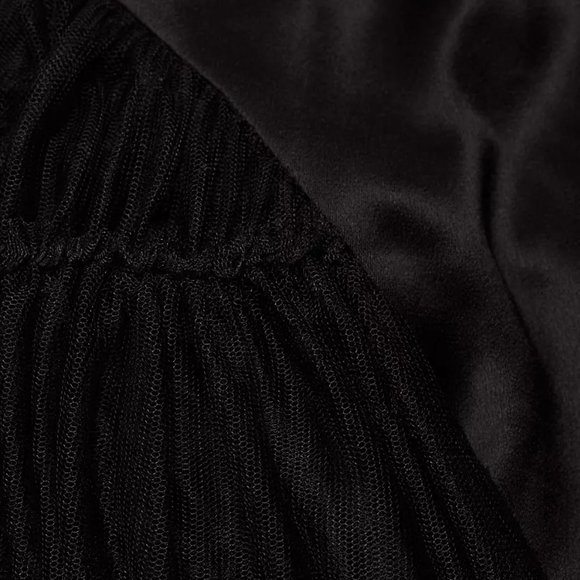 Alice + Olivia Ryn Tulle-Panel Satin Gown - elegant and seductive, size 8. - Picture 11 of 11